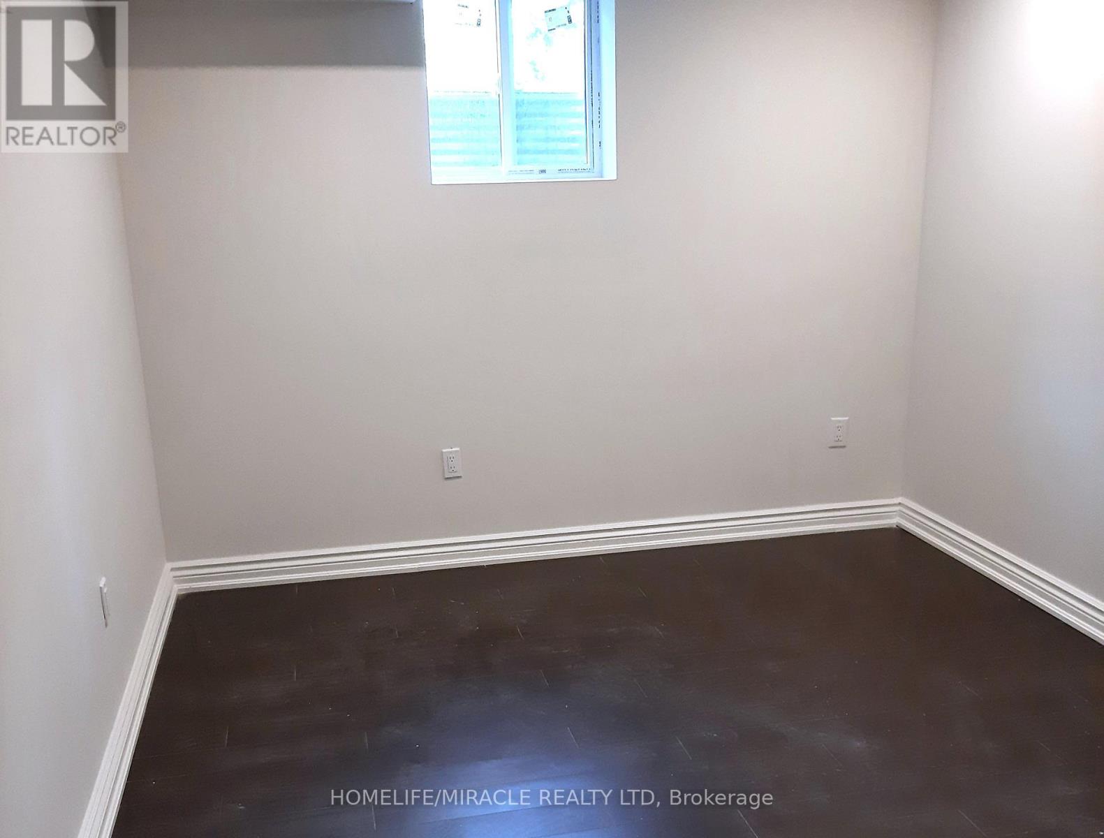185 THORNBUSH BOULEVARD - 49