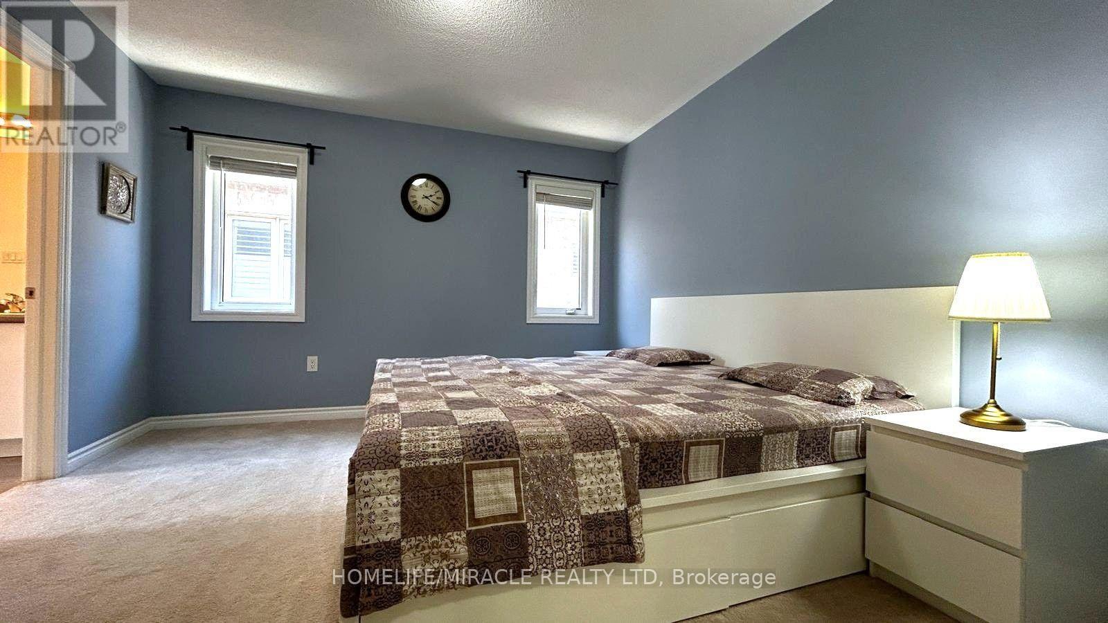 185 THORNBUSH BOULEVARD - 44