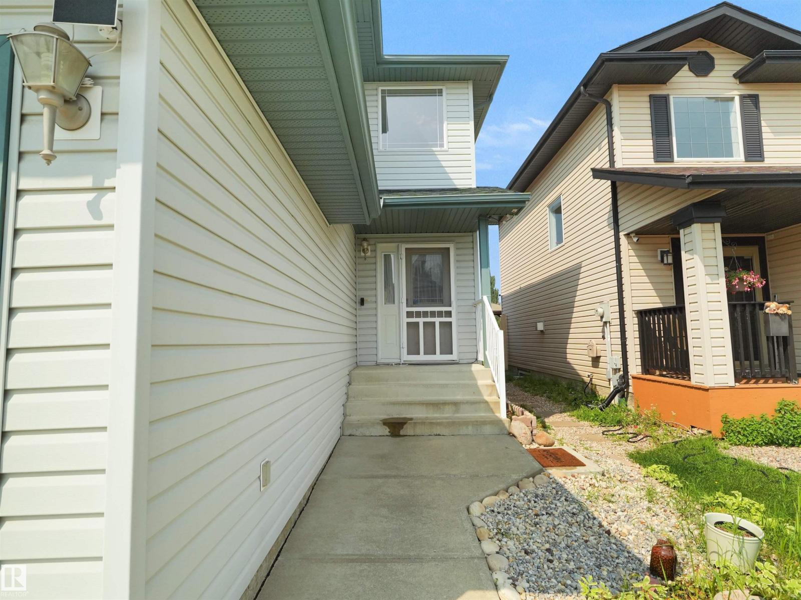 2410 32B ST NW - 10