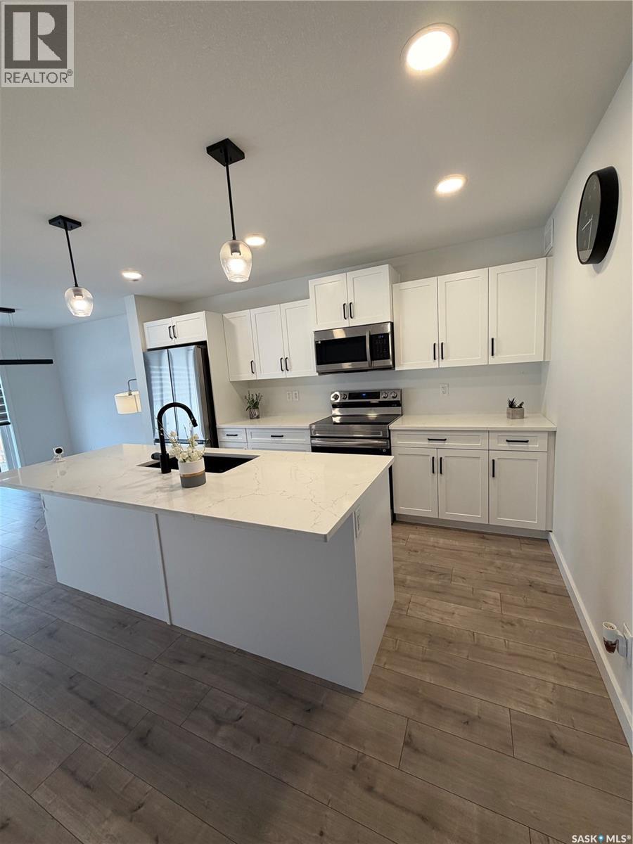 114 Cowessess ROAD, Saskatoon — photo 3