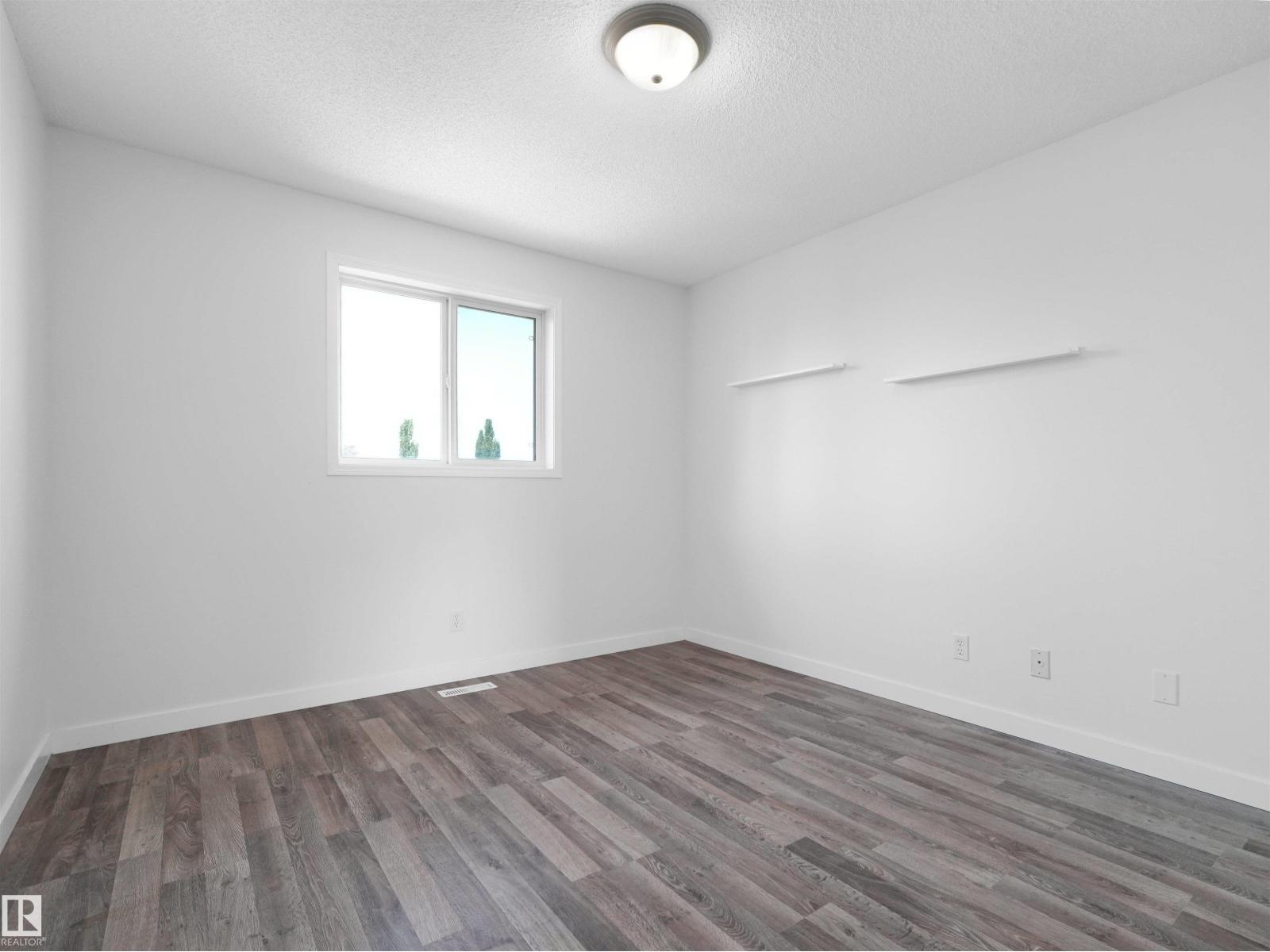 2410 32B ST NW - 37