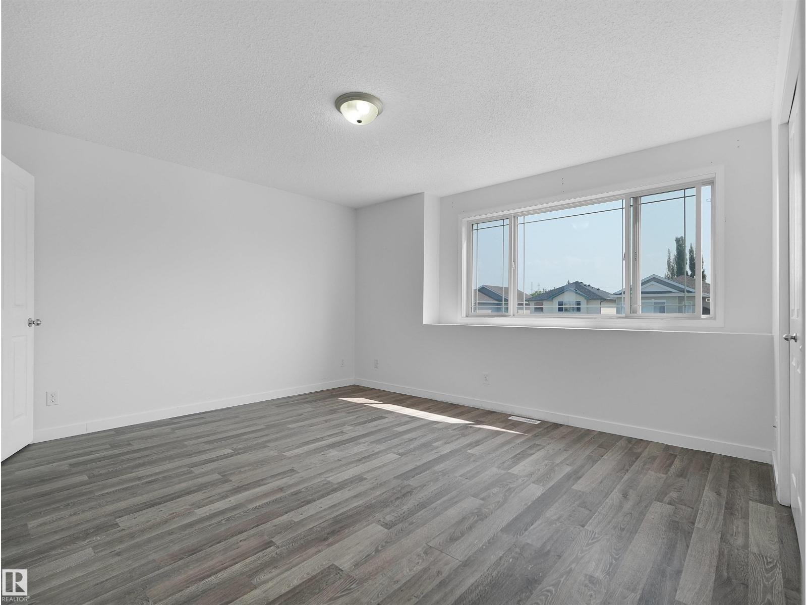 2410 32B ST NW - 44