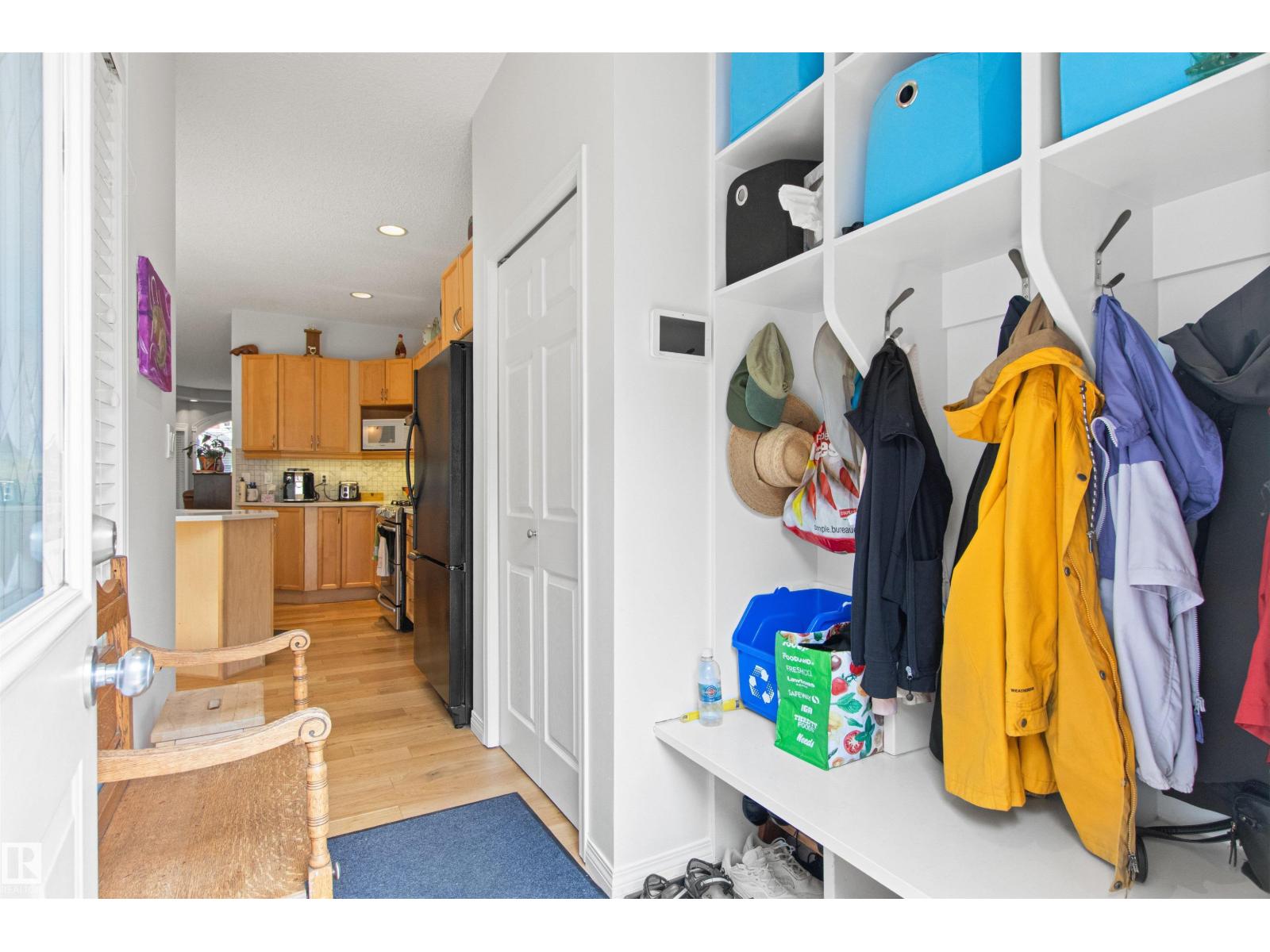 9135 100B AV NW - 26