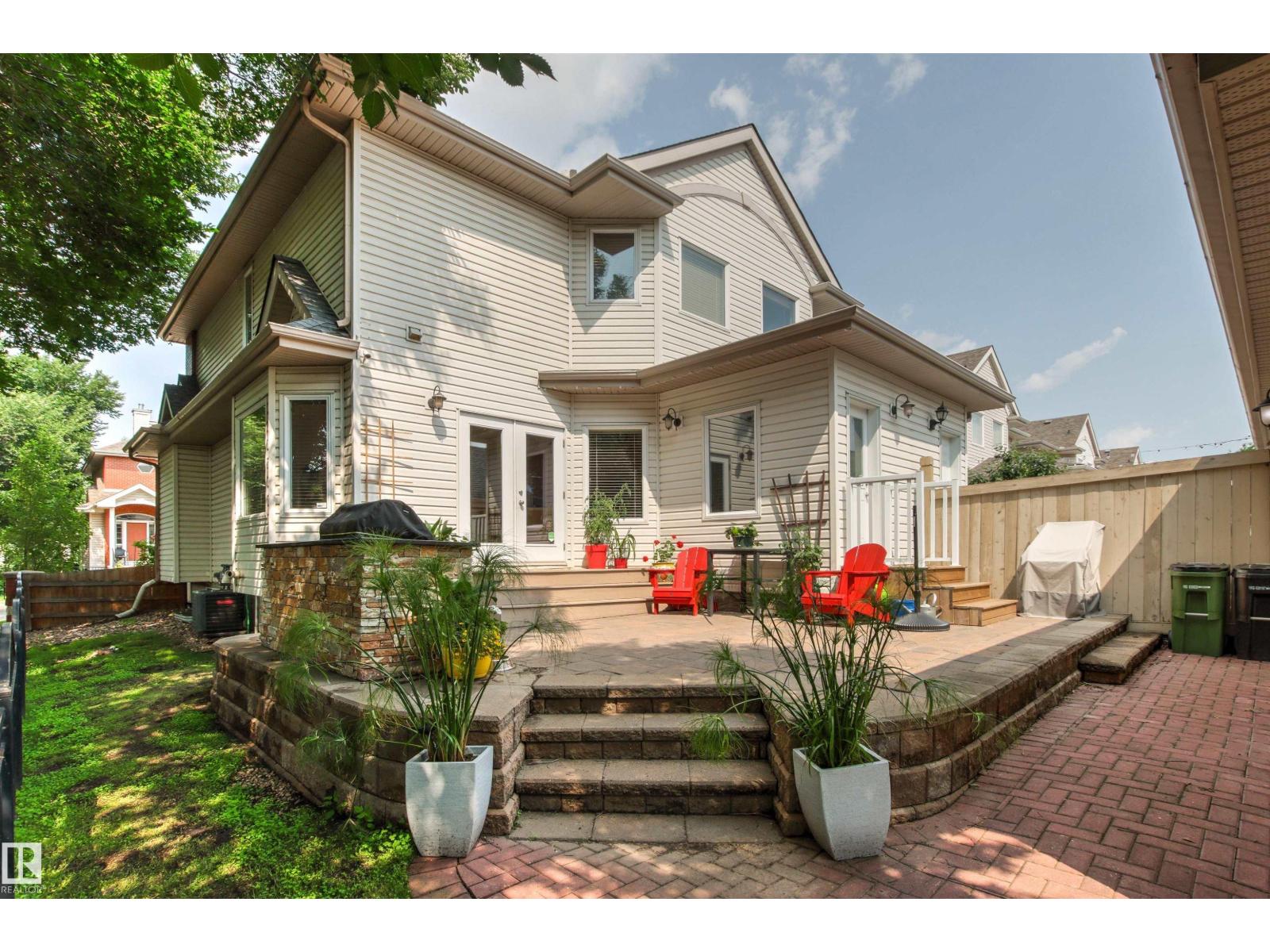 9135 100B AV NW - 51