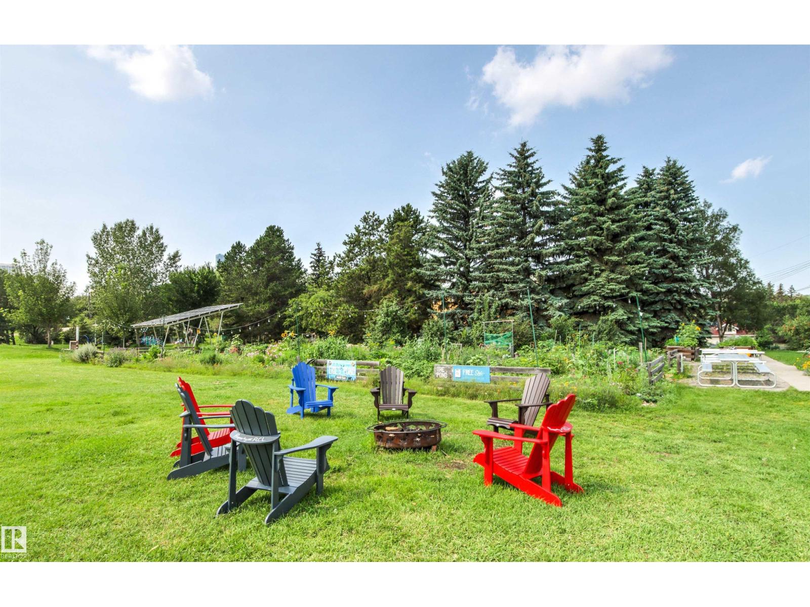9135 100B AV NW - 68