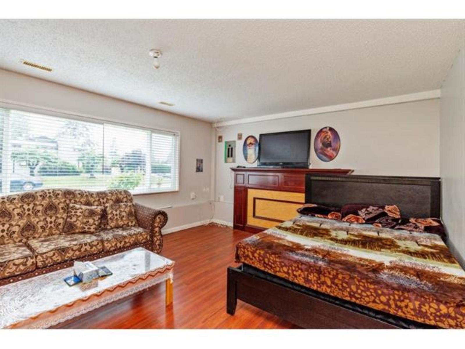 5 Bed, 3 Bath House for Sale in Abbotsford – 1940 CORDOVA COURT, Abbotsford – MLS# R3149559 - Image 11