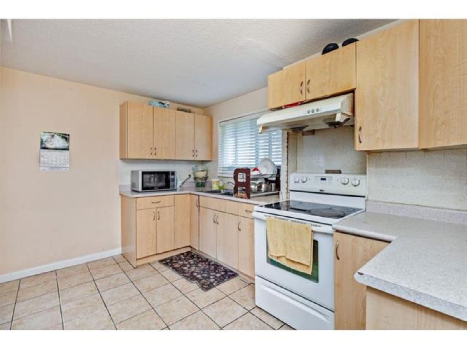 5 Bed, 3 Bath House for Sale in Abbotsford – 1940 CORDOVA COURT, Abbotsford – MLS# R3149559 - Image 12