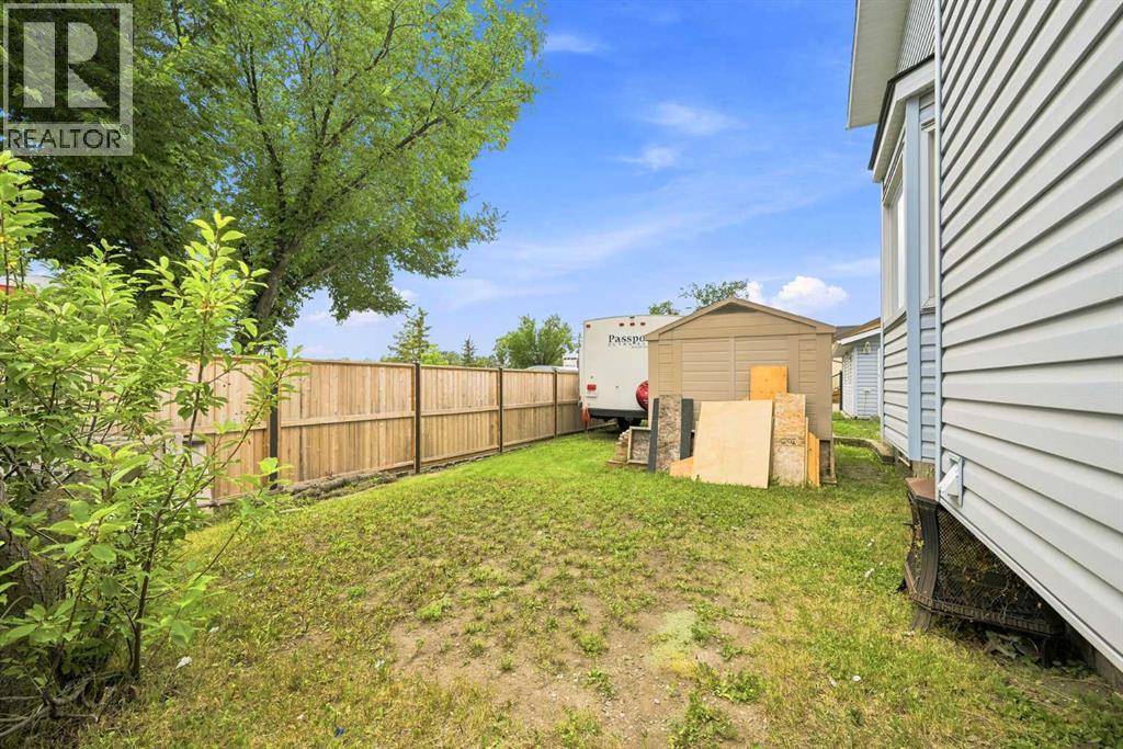 7 Falshire Close NE - Image 38