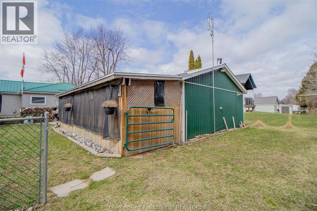 29909 WEST BOTHWELL ROAD - 32