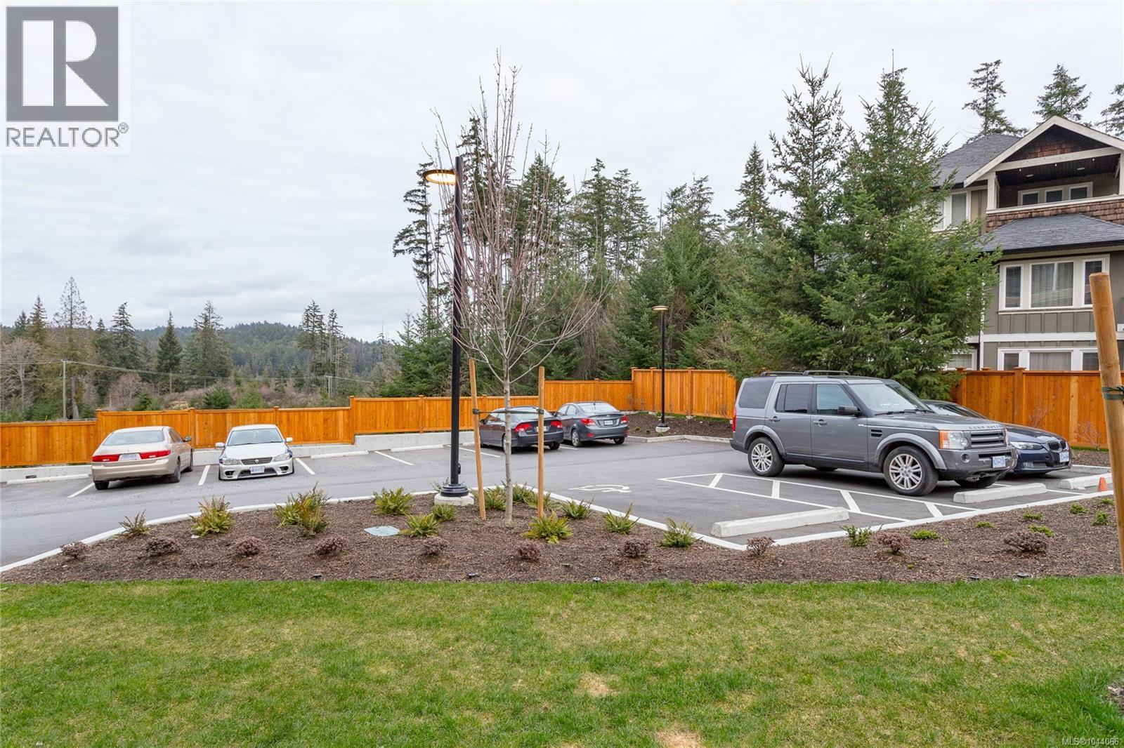 #803 2000 Hannington Rd - 54
