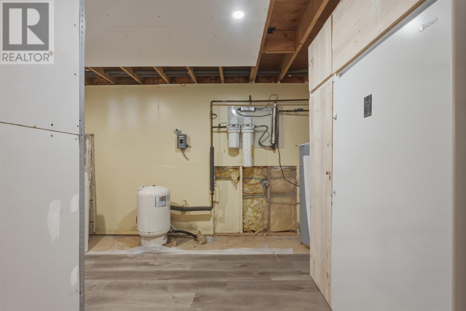 9 Cameron RD - Image 28