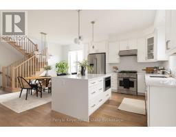 Foyer - 10 Timms Gate, Bracebridge, ON P1L0N4 Photo 11