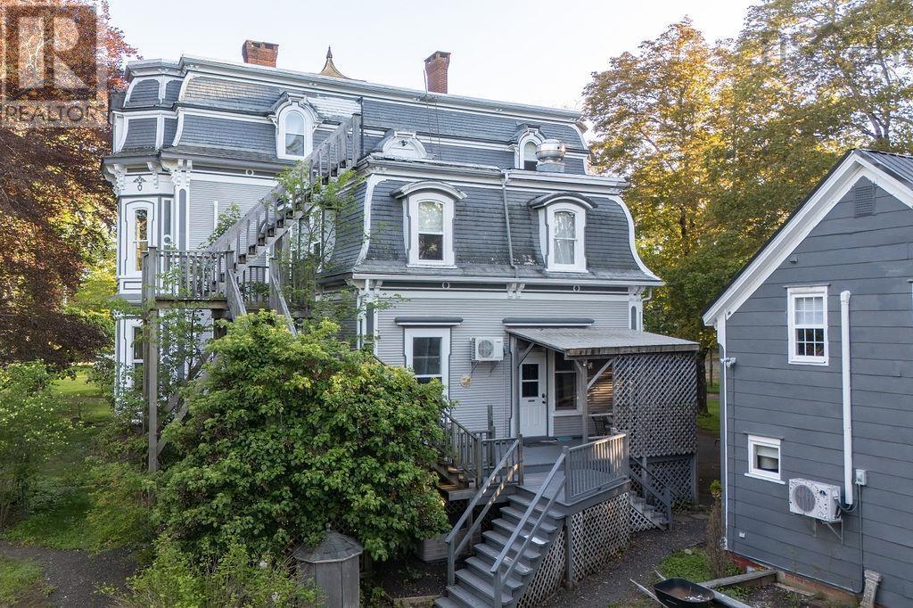 Property 49 of 51 of 494 St George Street
