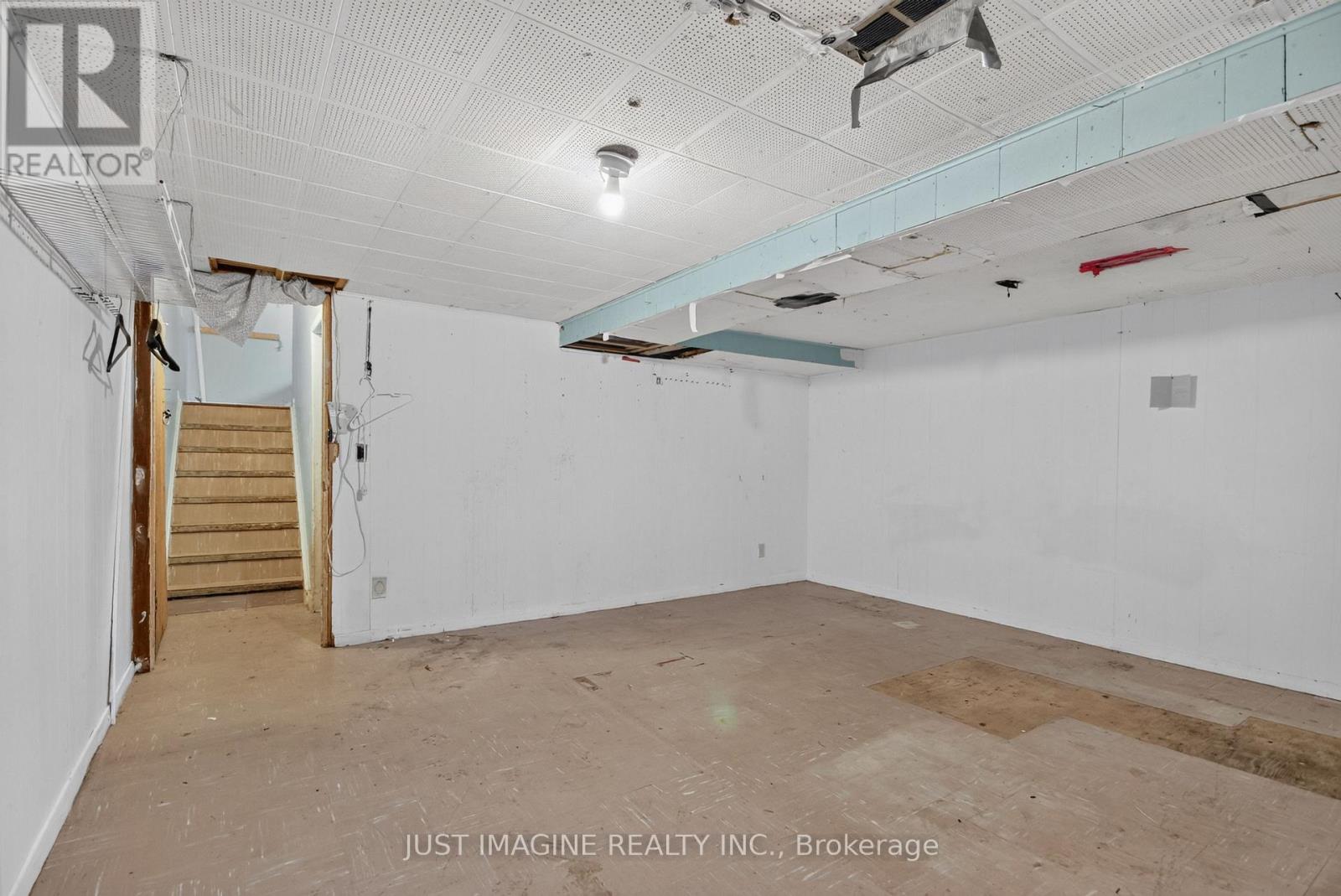 2654 CONN STREET - 27