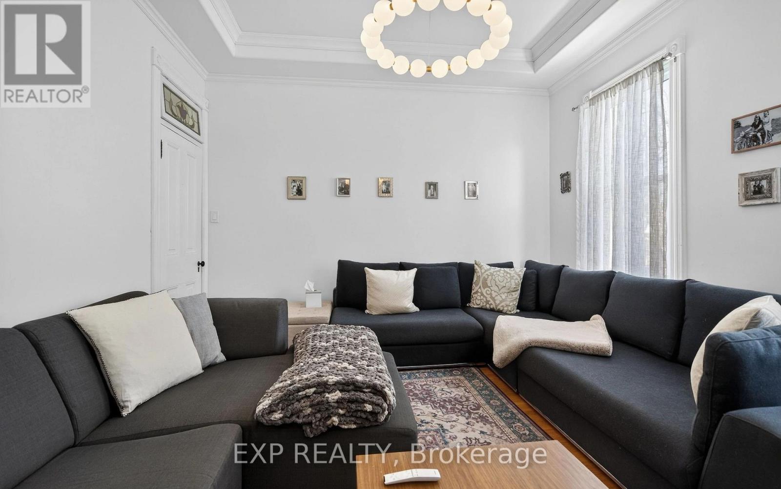 307 RIDOUT STREET S - 35
