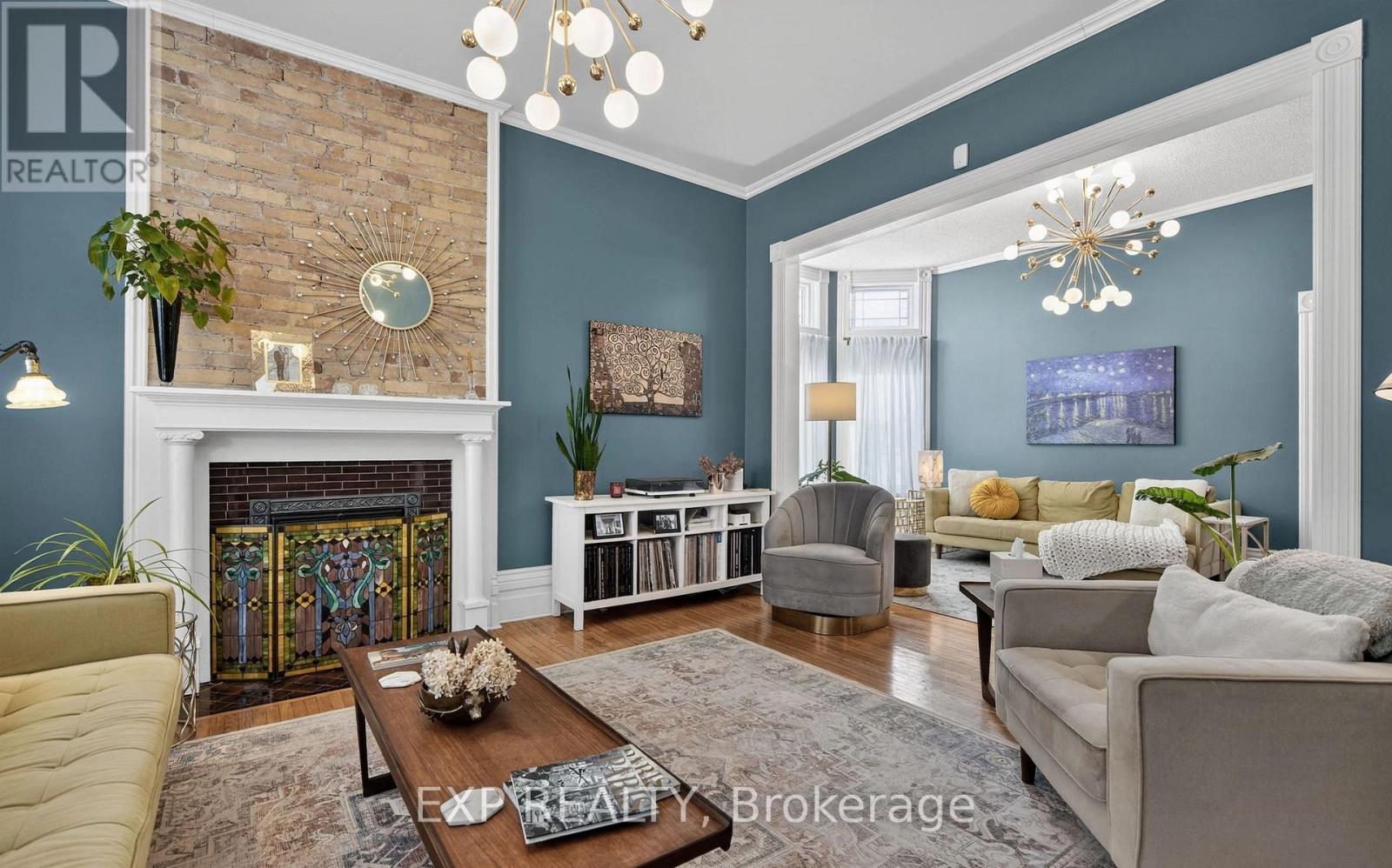 307 RIDOUT STREET S - 6