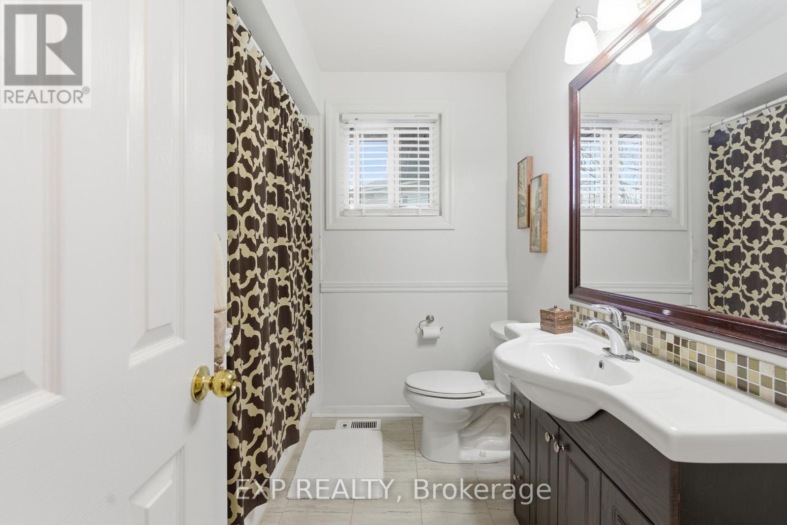 510 1/2 NIAGARA STREET - 19