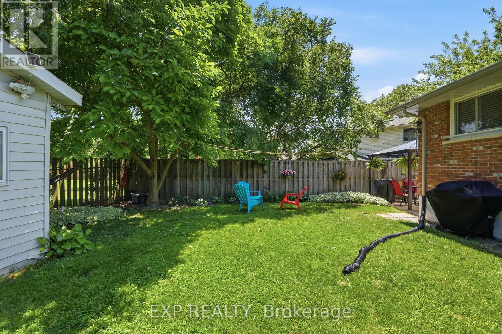 510 1/2 NIAGARA STREET - 33