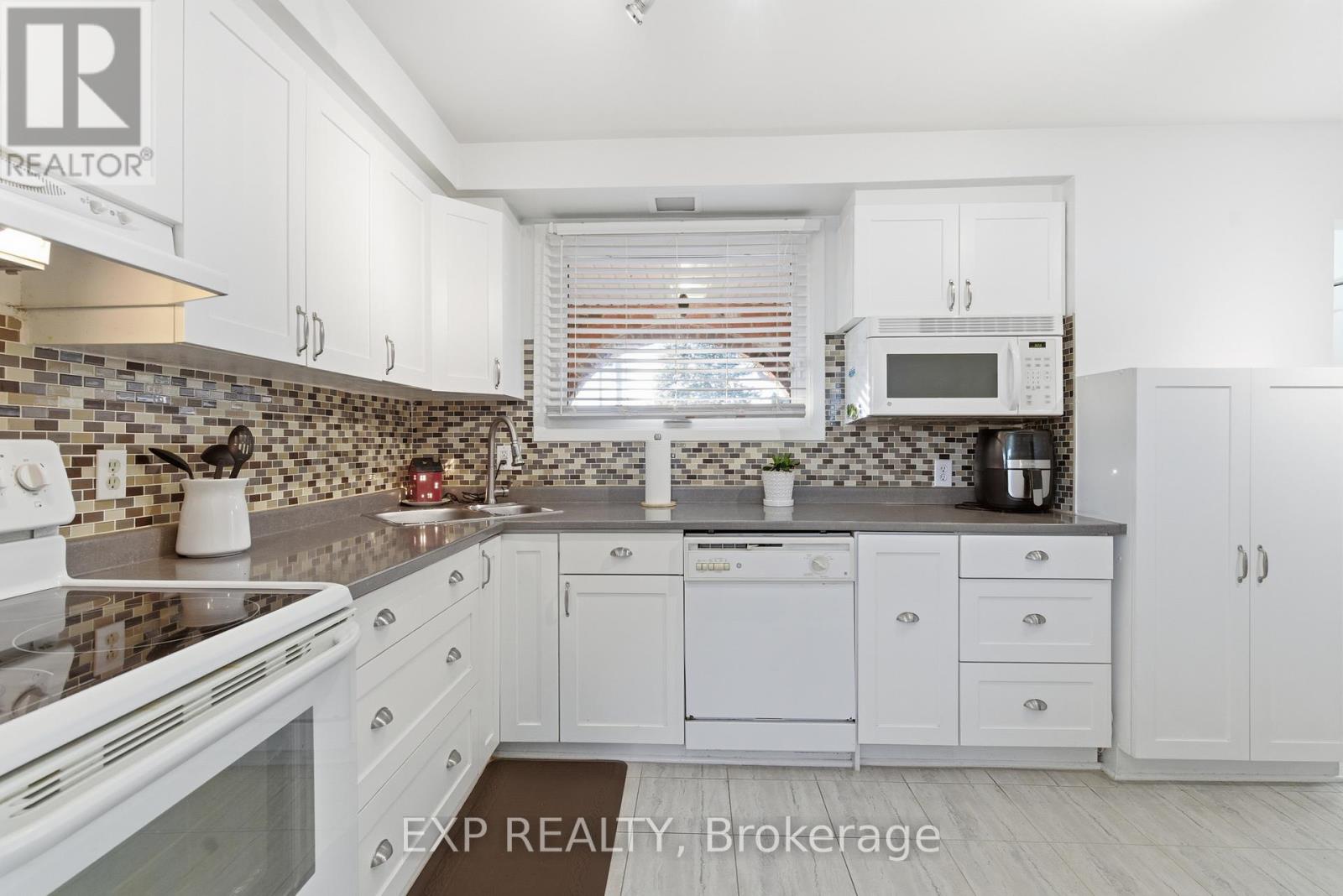 510 1/2 NIAGARA STREET - 4