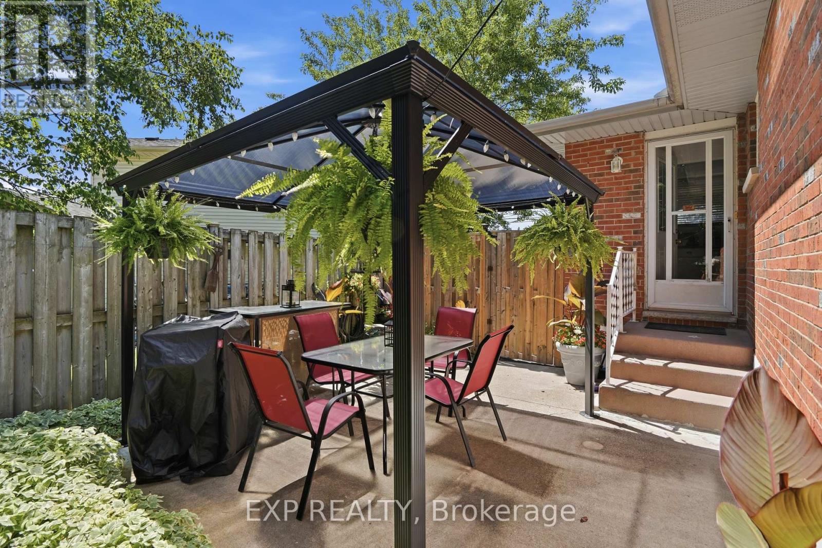 510 1/2 NIAGARA STREET - 30