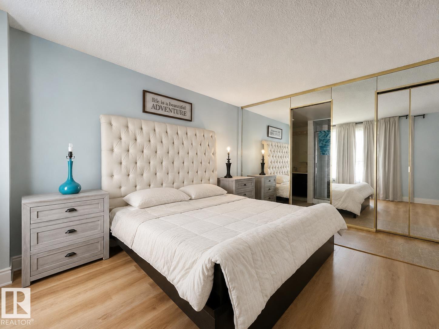 #301 9808 103 ST NW - 21
