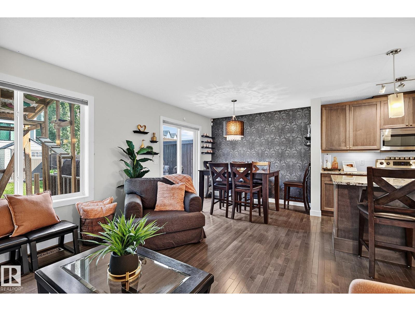 6642 CARDINAL RD SW - 1