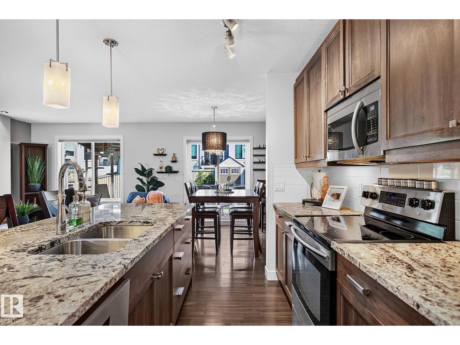 6642 CARDINAL RD SW - 2