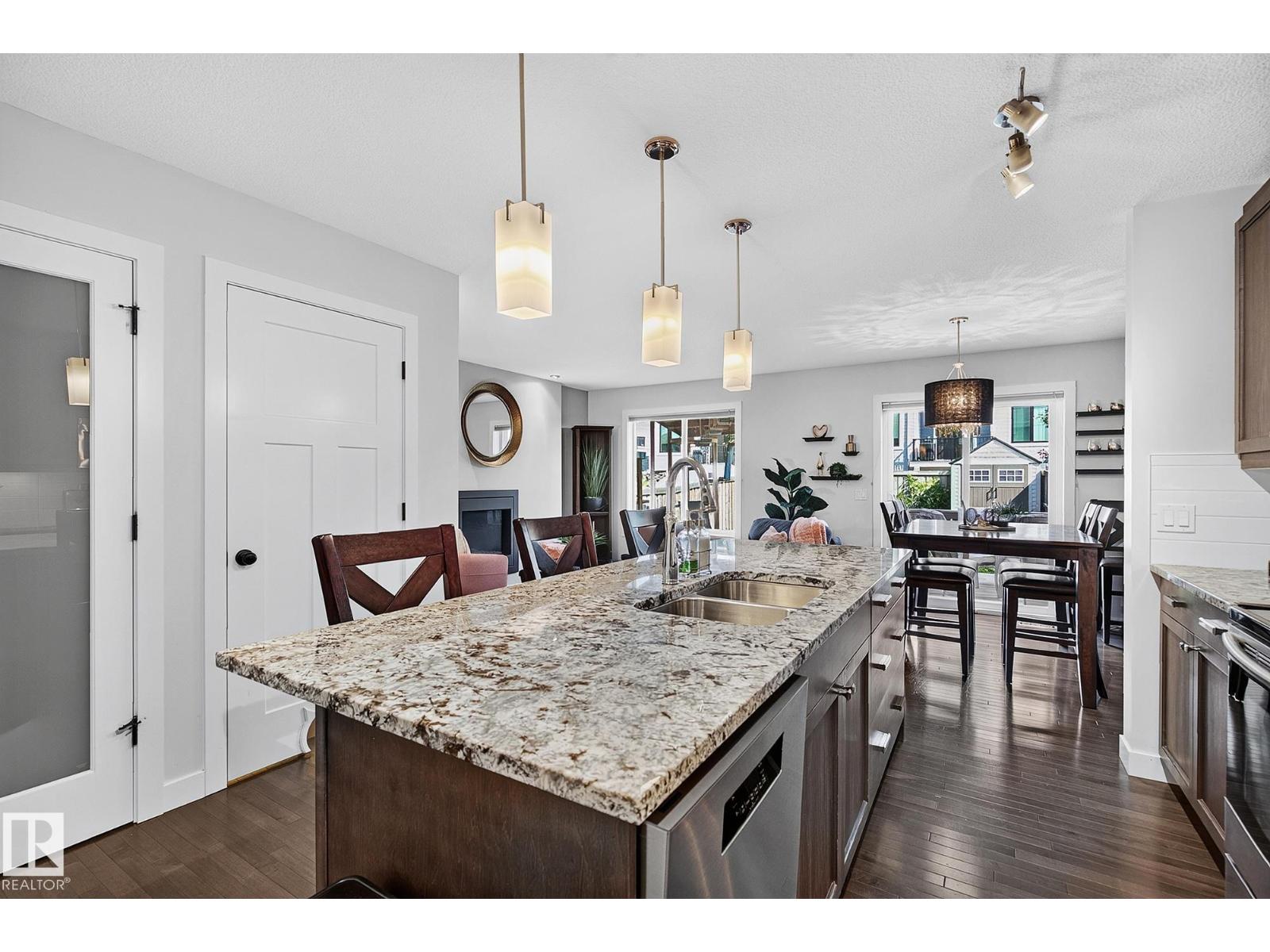 6642 CARDINAL RD SW - 4