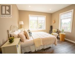 36 Church Street, Westport, ON K0G1X0 Photo 24