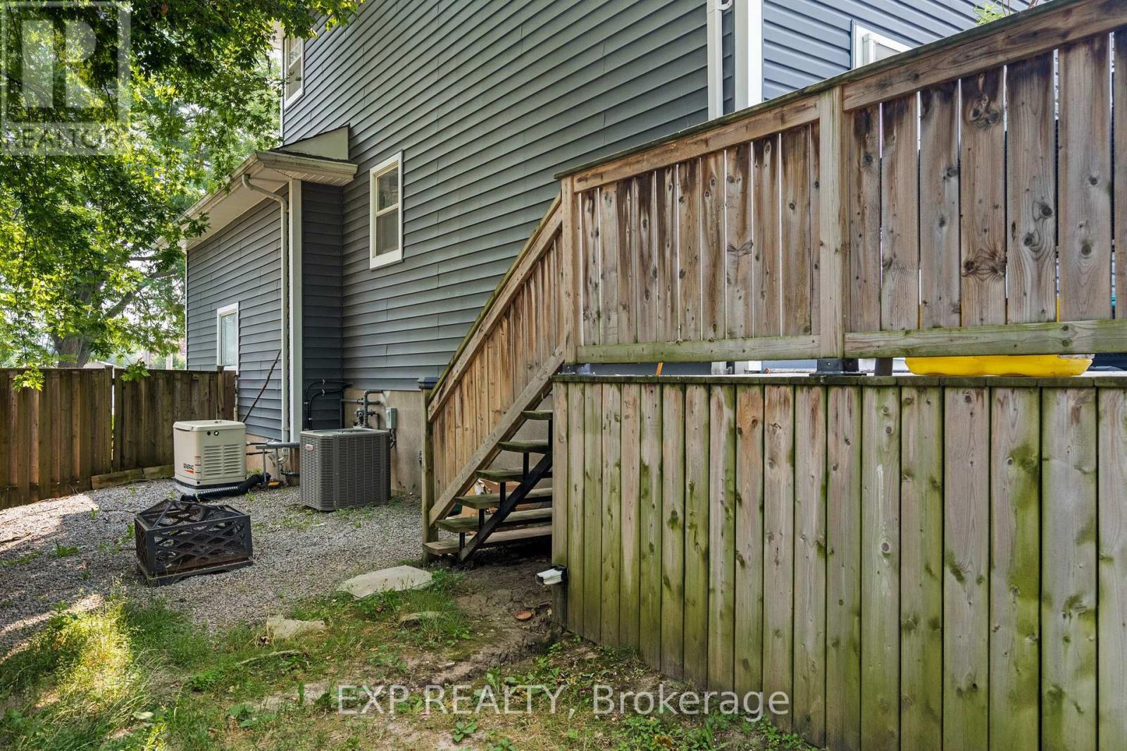 939 DAYTONA DRIVE - 41
