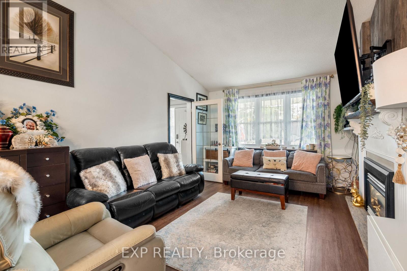 939 DAYTONA DRIVE - 7