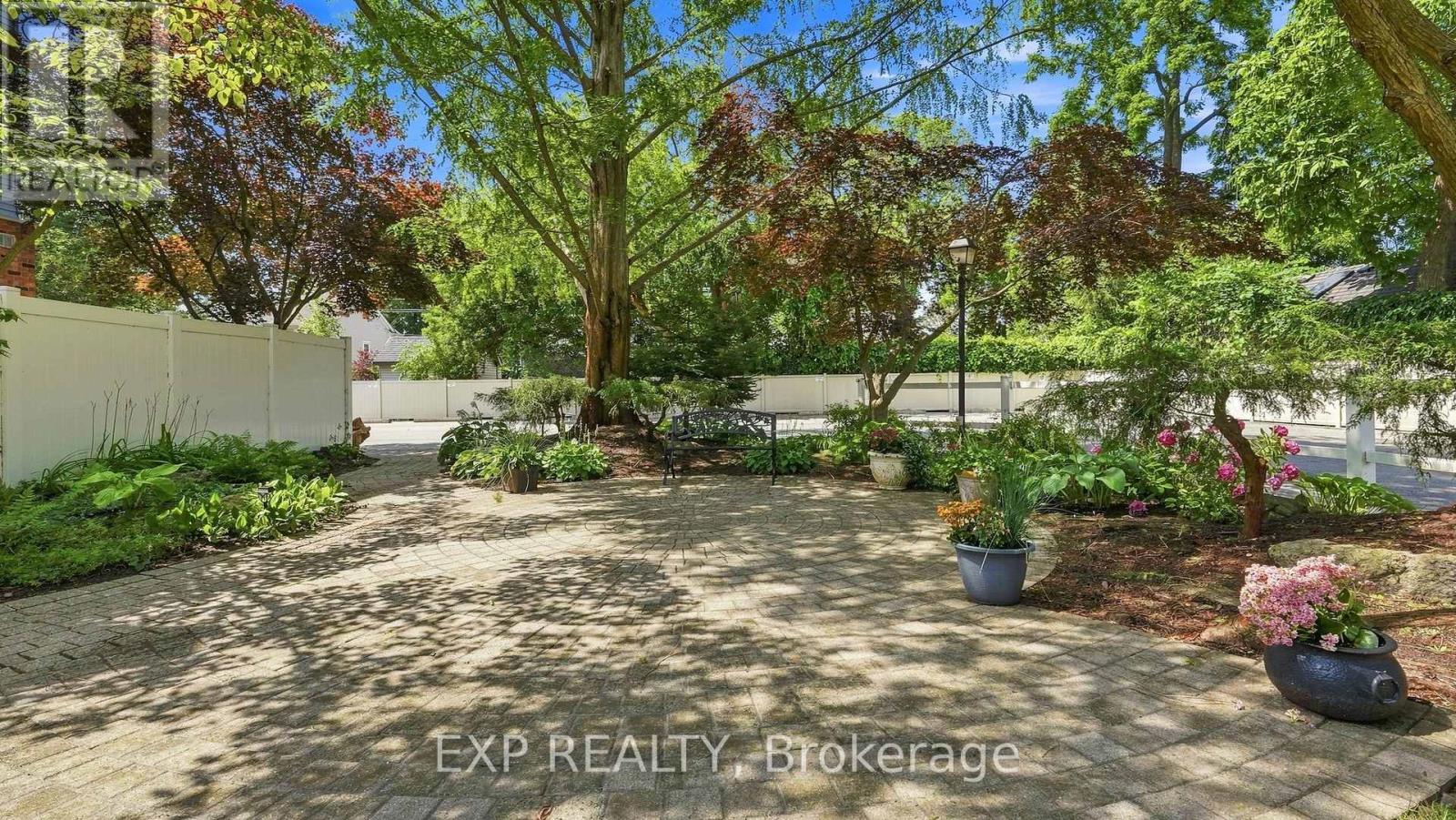 #104 70 MAIN STREET - 38