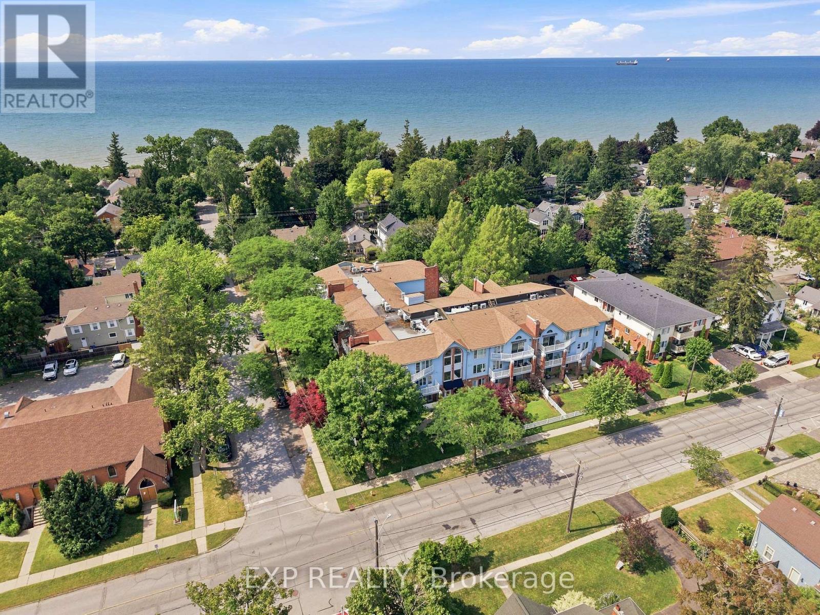 #104 70 MAIN STREET - 42