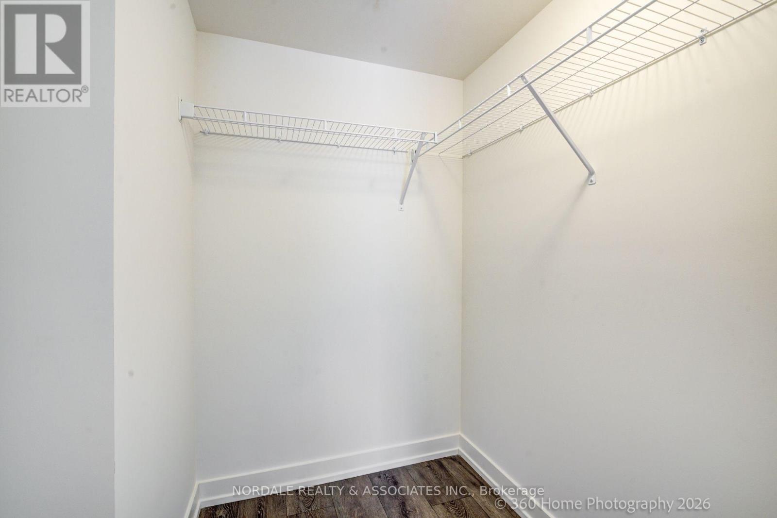 #D109 1670 VICTORIA PARK AVENUE - 13