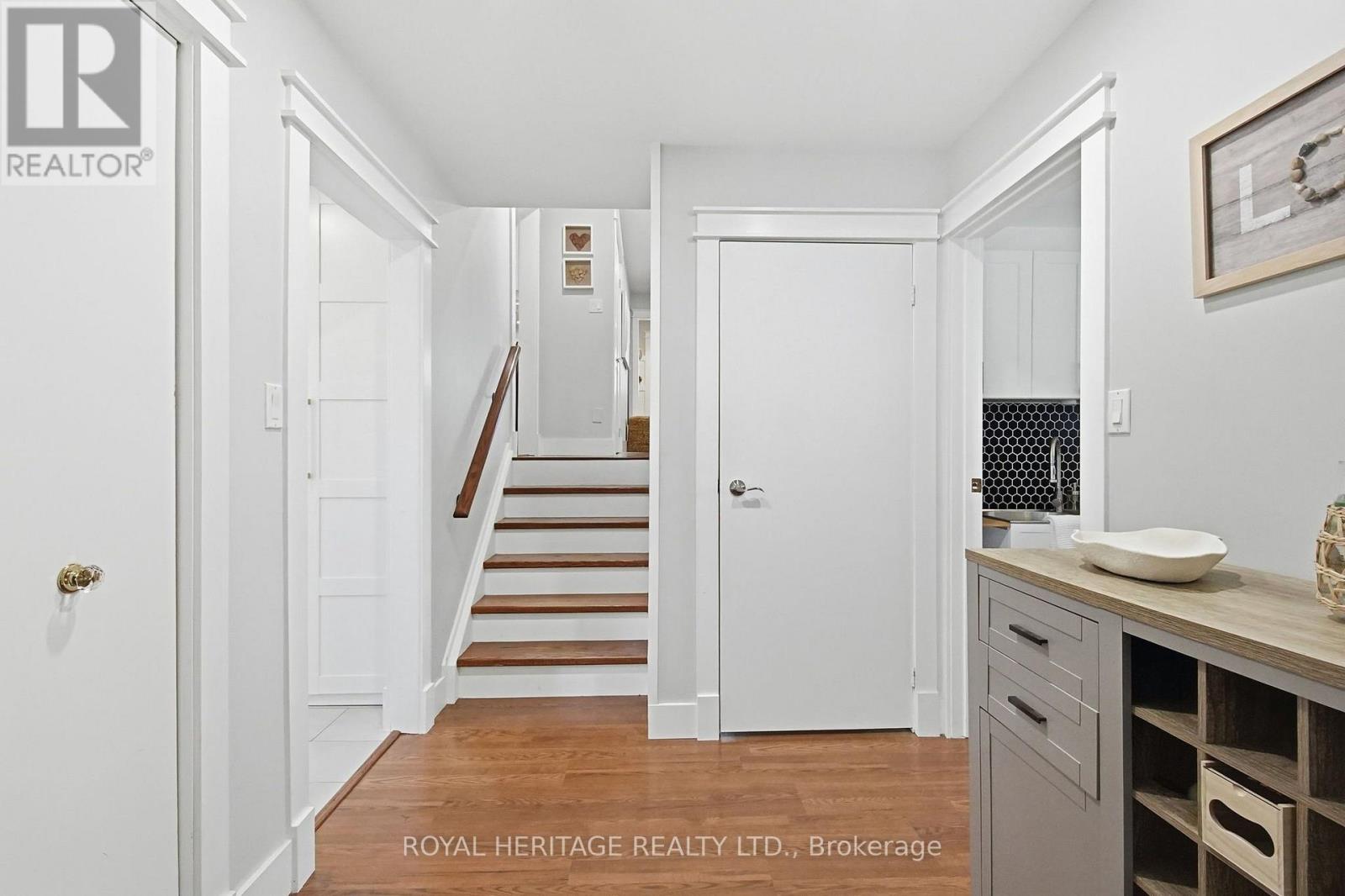 321 SALERNO STREET - 18