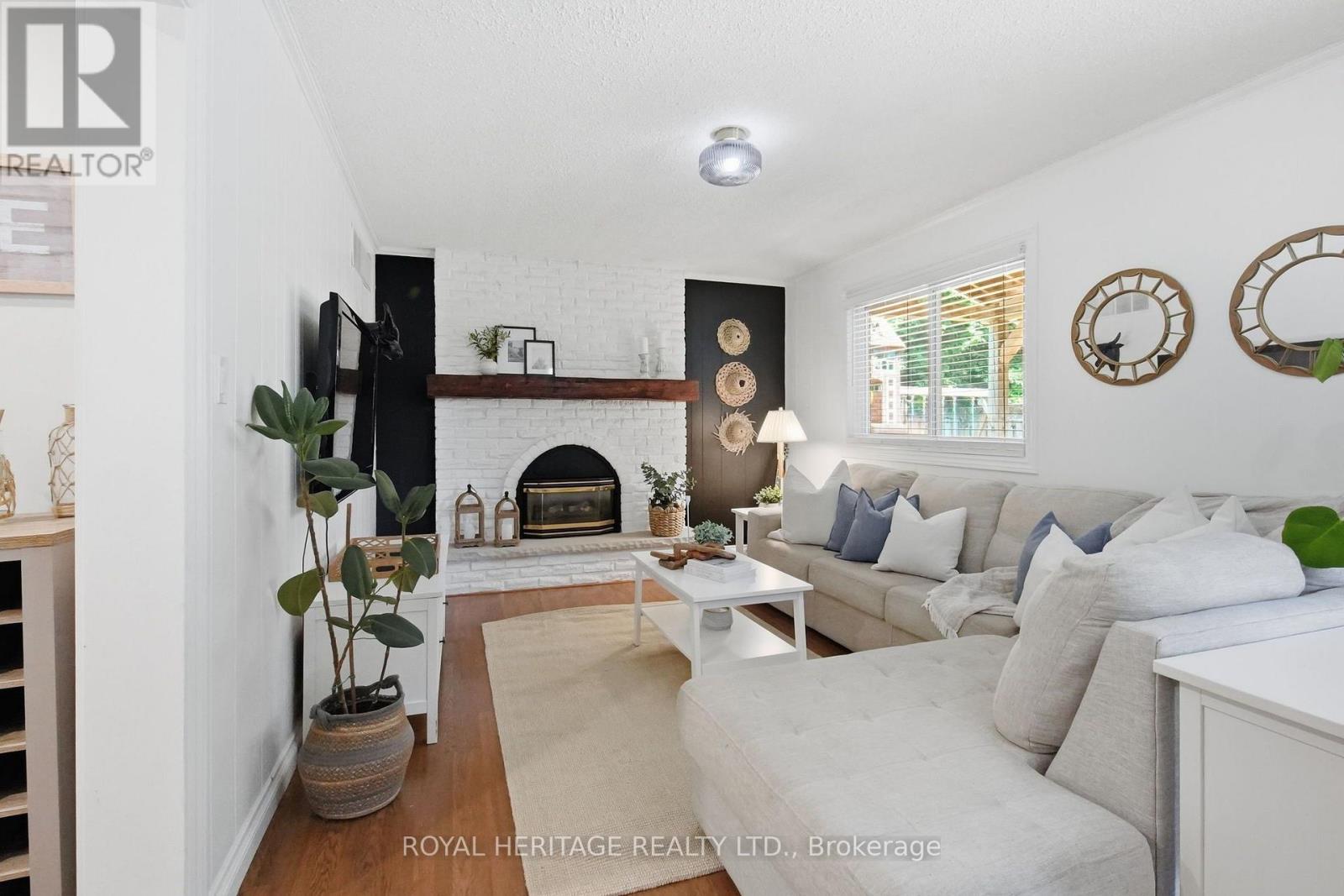 321 SALERNO STREET - 23