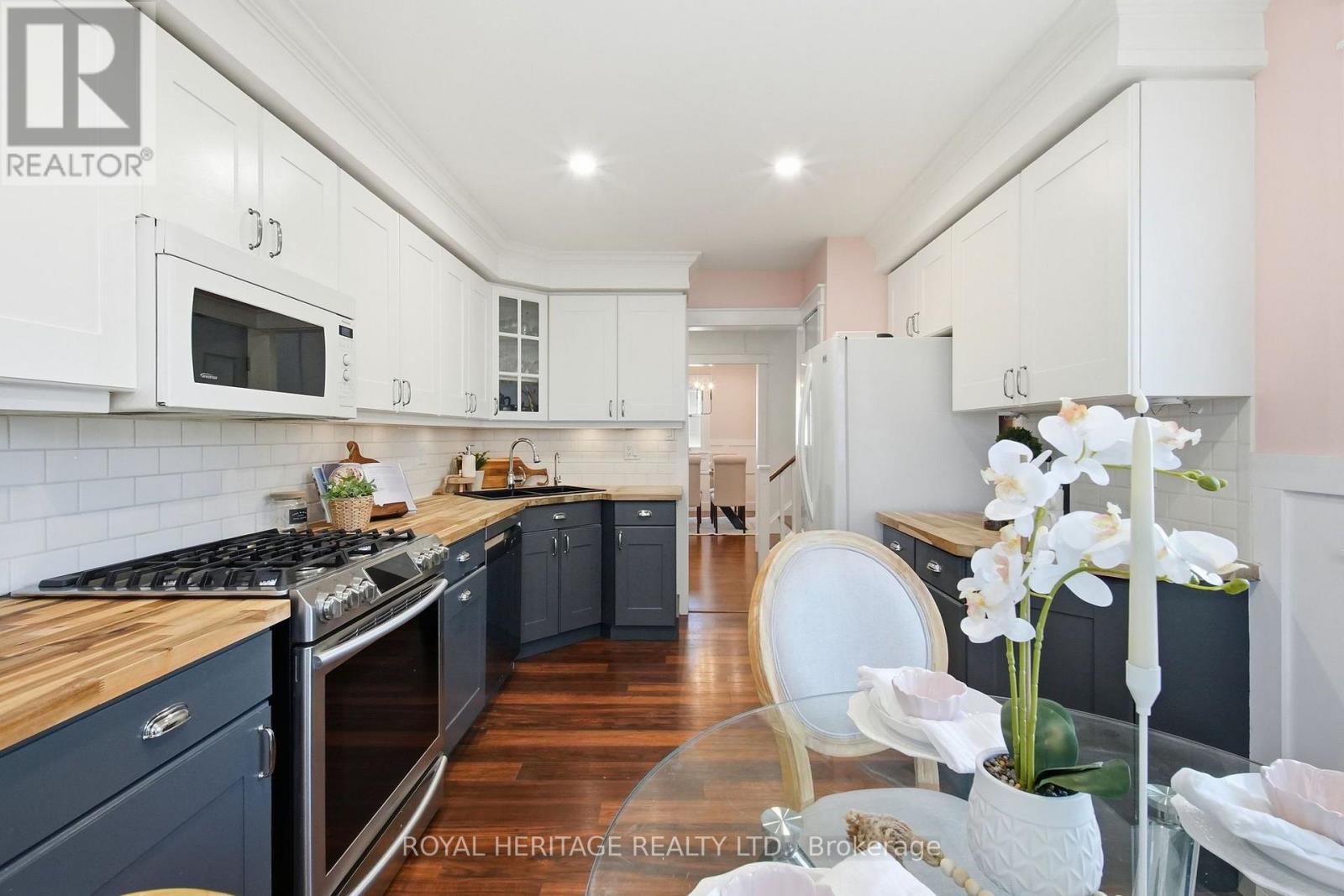 321 SALERNO STREET - 9