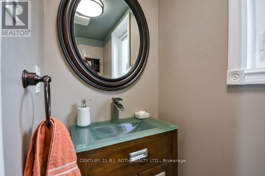 1244 BENSON STREET - 11
