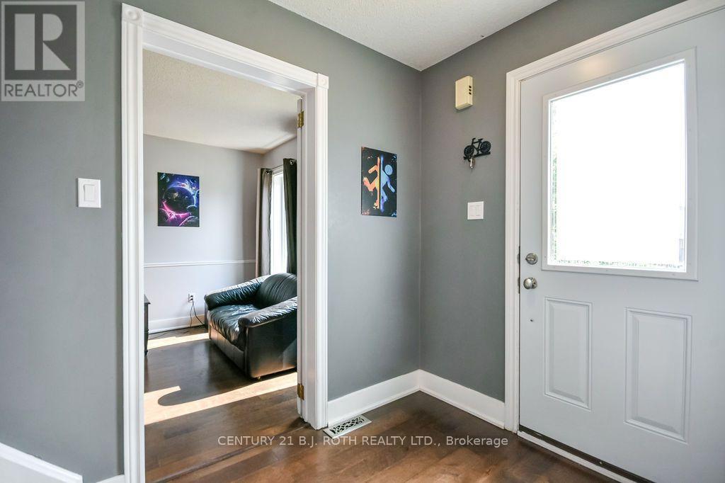 1244 BENSON STREET - 7