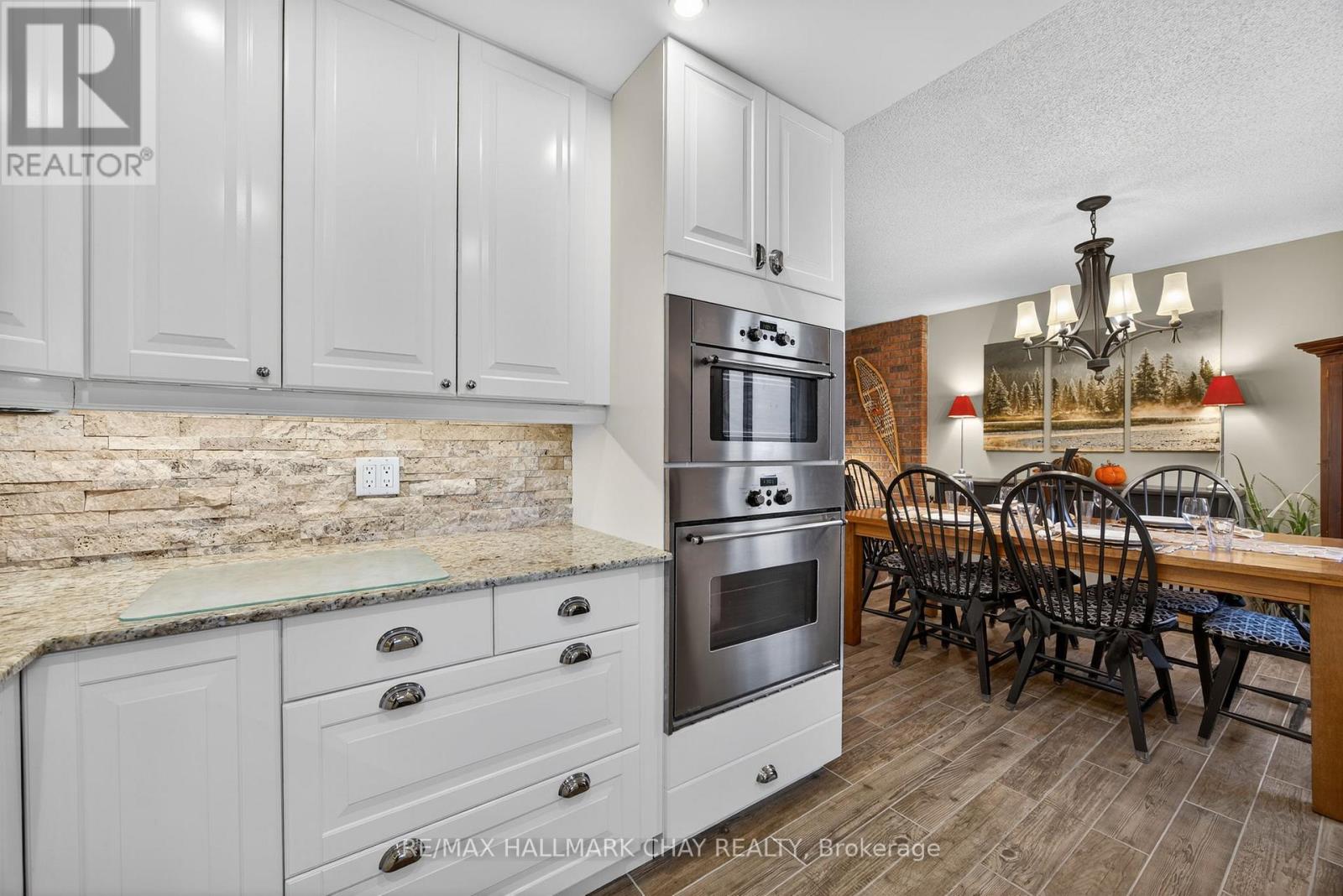 #312 1102 HORSESHOE VALLEY ROAD W - Image 13