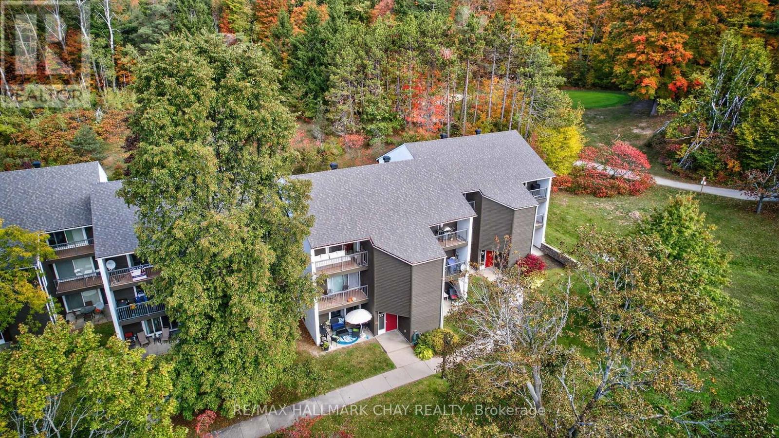 #312 1102 HORSESHOE VALLEY ROAD W - Image 32
