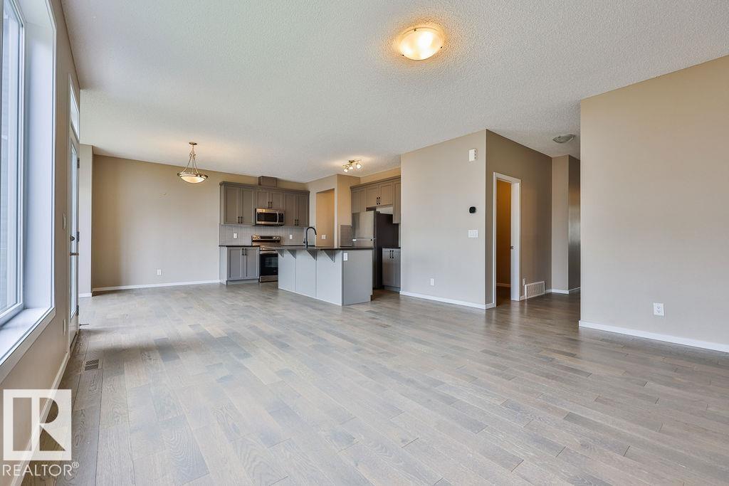 2031 207 Street NW - Photo 15