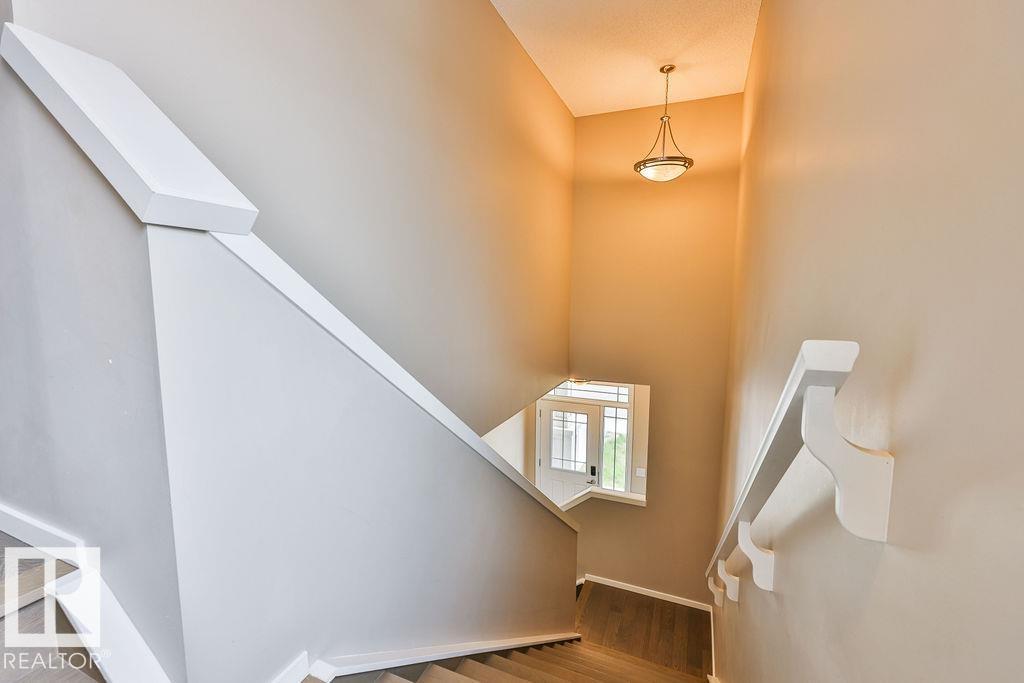 2031 207 Street NW - Photo 31