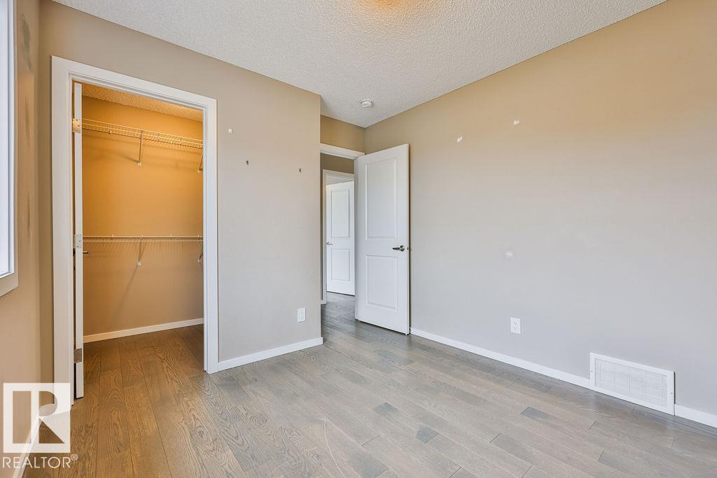 2031 207 Street NW - Photo 36