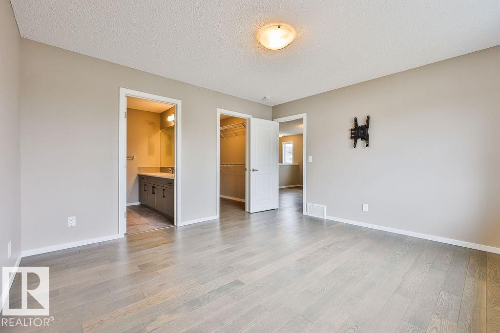 2031 207 Street NW - Photo 40