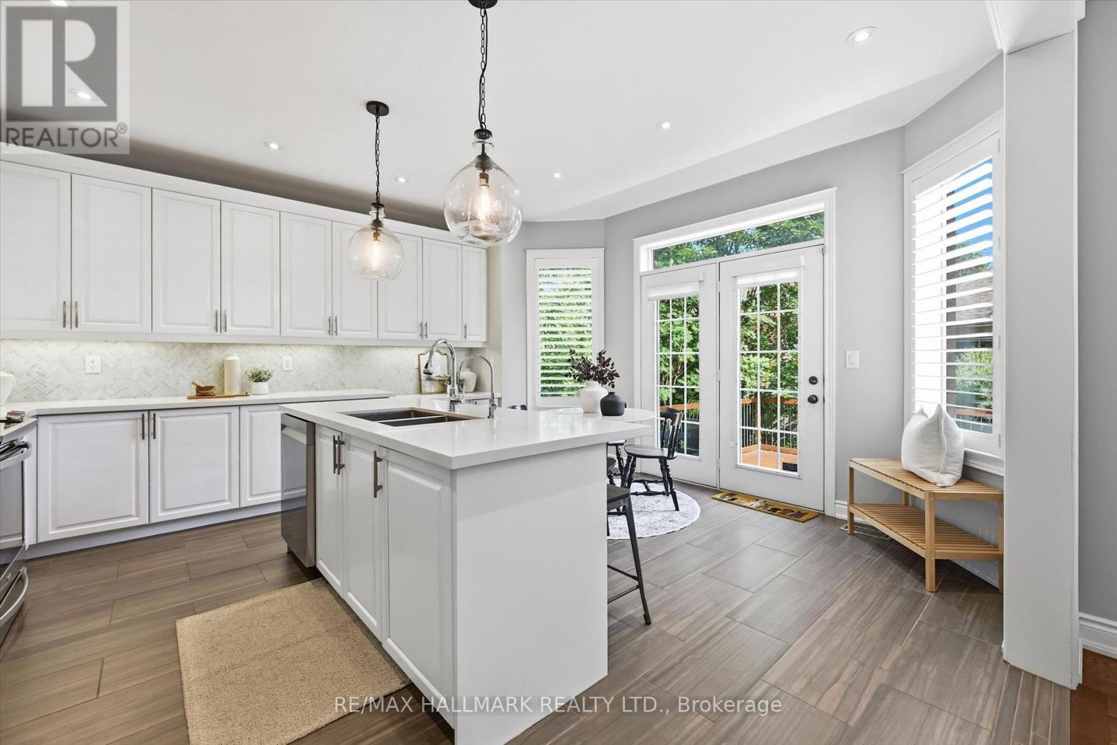 320 TURNING LEAF ROAD - Image 12