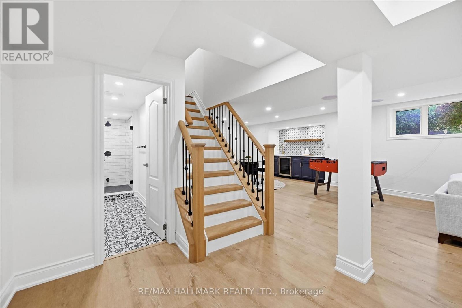320 TURNING LEAF ROAD - Image 32