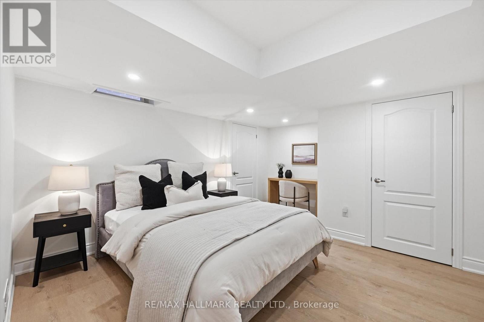 320 TURNING LEAF ROAD - Image 33