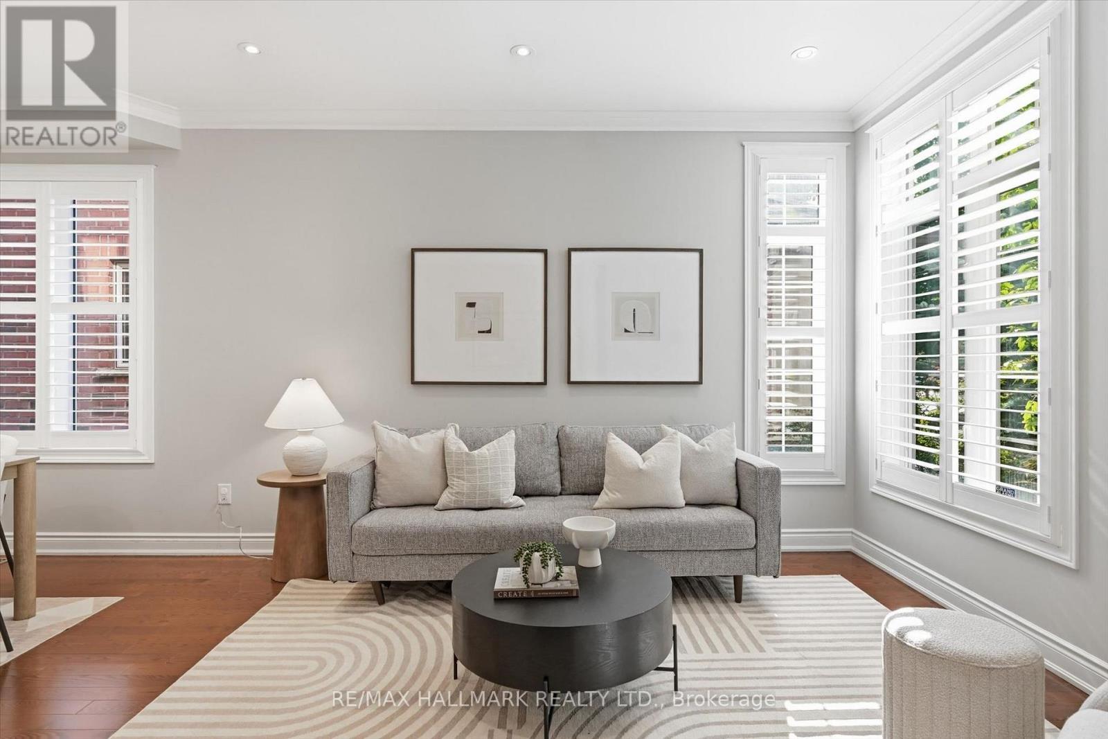 320 TURNING LEAF ROAD - Image 4