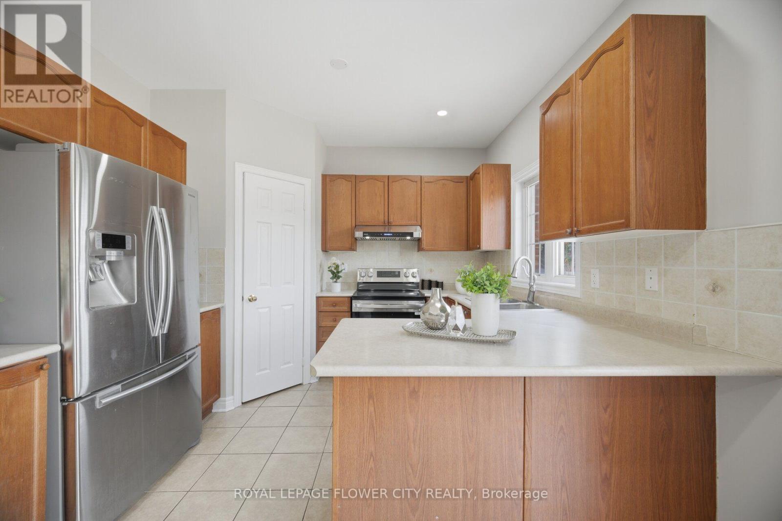 56 LAURENTIDE CRESCENT - 14